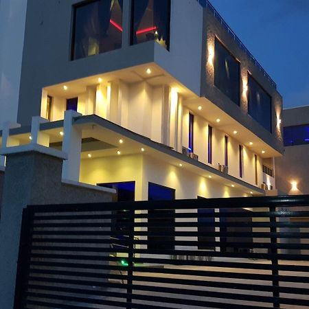 The Mayhill Lekki Exteriér fotografie