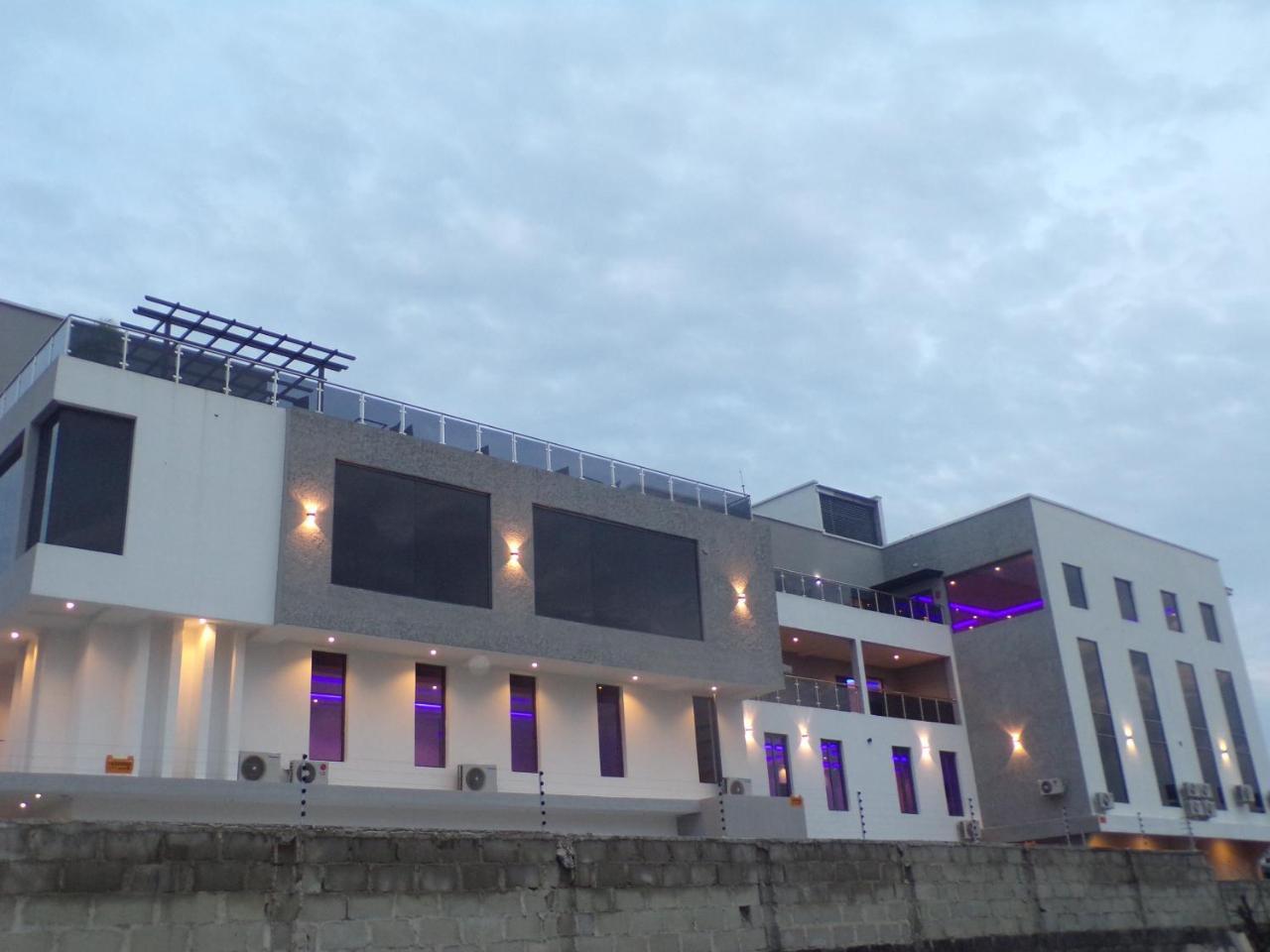 The Mayhill Lekki Exteriér fotografie